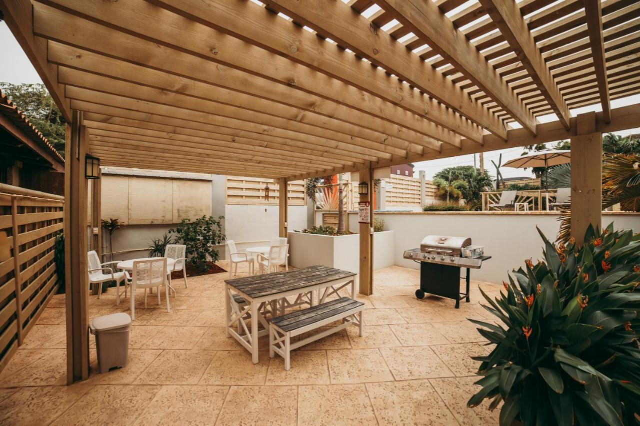 Ser'I Bucurui Accommodations Palm Beach Dış mekan fotoğraf