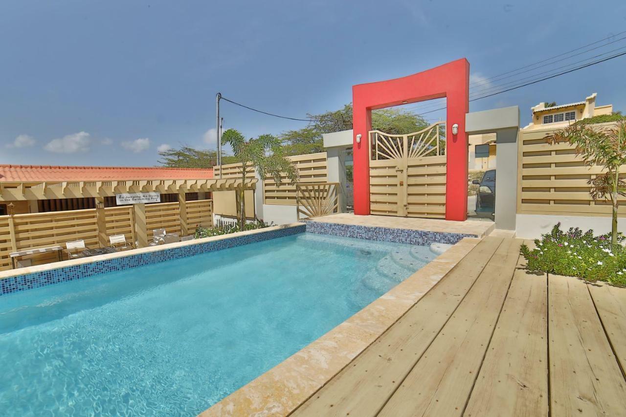 Ser'I Bucurui Accommodations Palm Beach Dış mekan fotoğraf